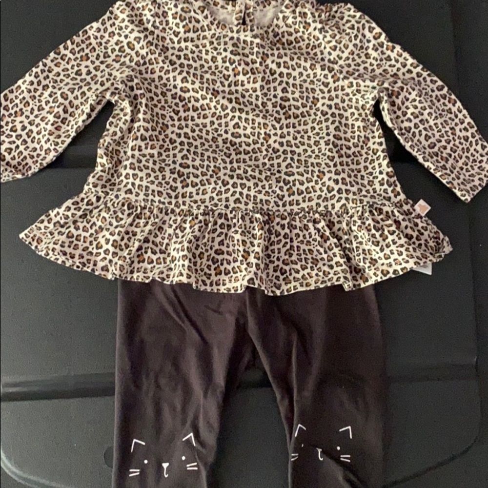 Leopard print outfit
